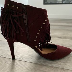 Nine West burgundy suede bootie size 8